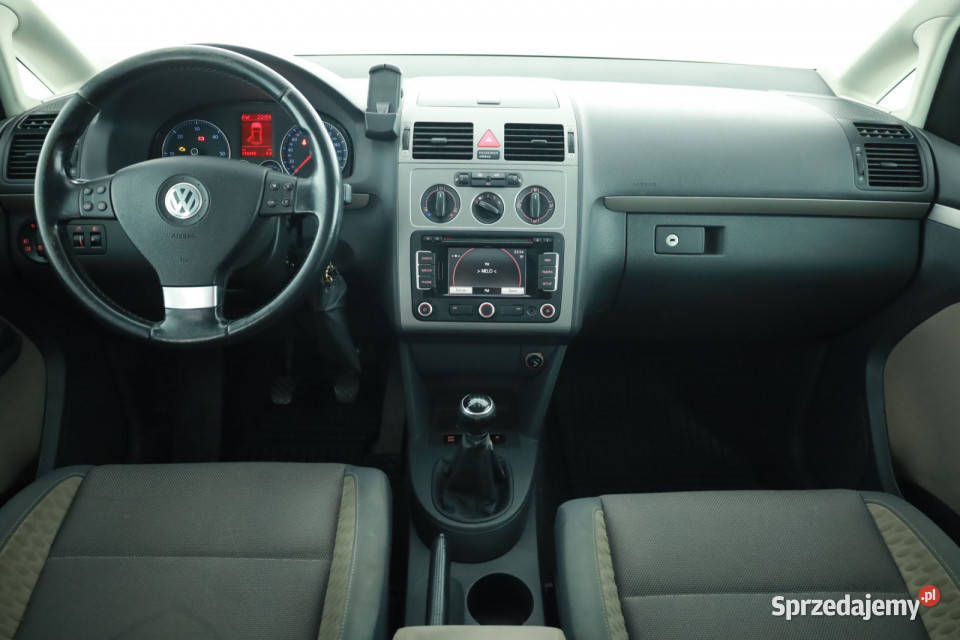 VW Touran 20 TDI światła przeciwmgielne Piaseczno