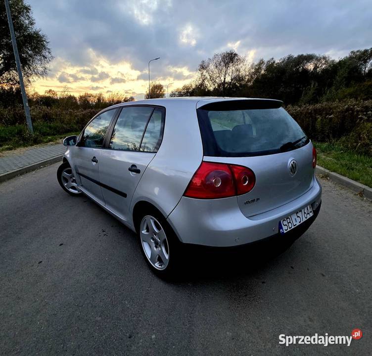 Volkswagen Golf v 14 lpg Łańcut