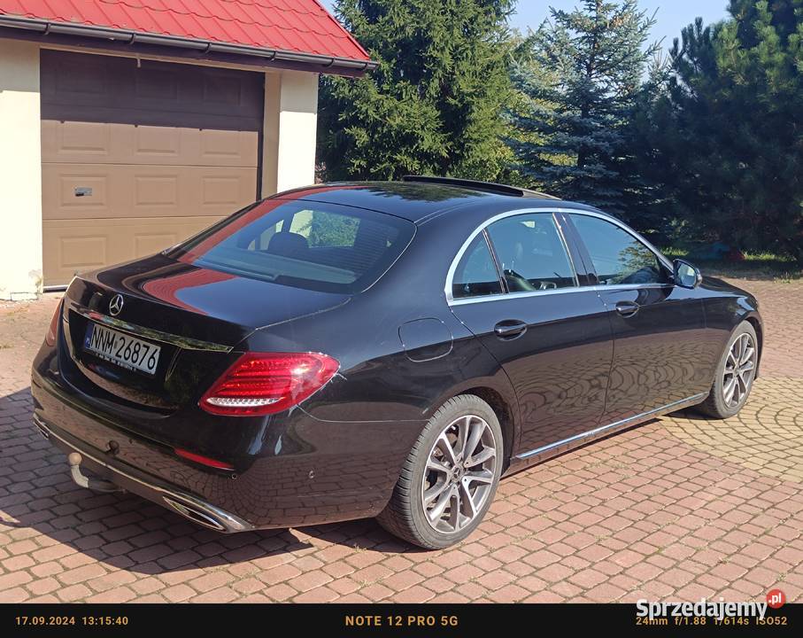 E 220 d 9GTRONIC Business Edition 194 kamera cofania