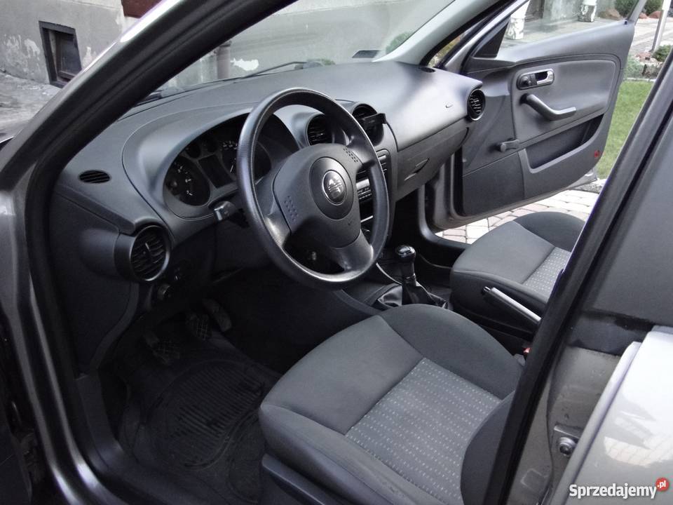 Seat Cordoba 14 benzyna produkcji 2005 Olkusz