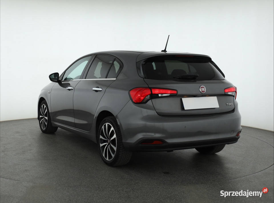 Fiat Tipo 14 TJet szary Piaseczno
