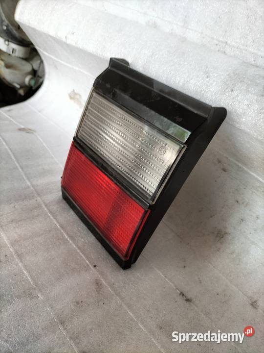 Lampa Prawa Tył VW Passat B3 357945108 Kamień-Kolonia