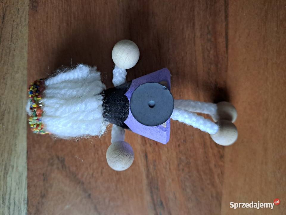 Magnes Dziewczynka Krakowianka Ustroń magnes mazowieckie Warszawa sprzedam