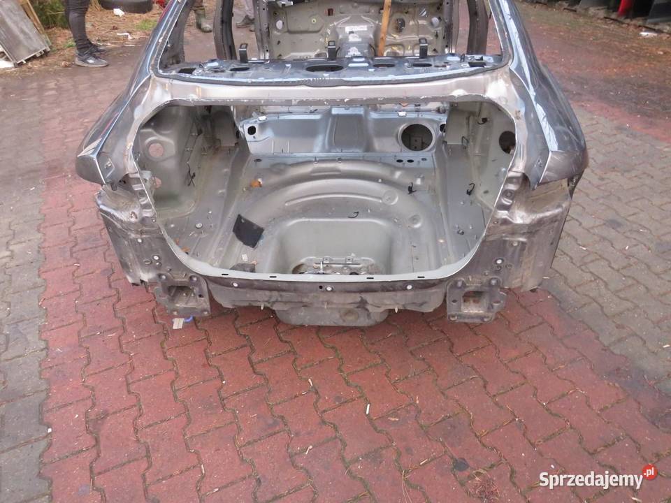 PAS TYLNY TYŁ WANNA JAGUAR XE osobowe