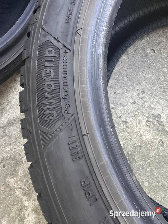 Opony zimowe Goodyear 22545r17 94V 45 Samochodowe Kolbuszowa
