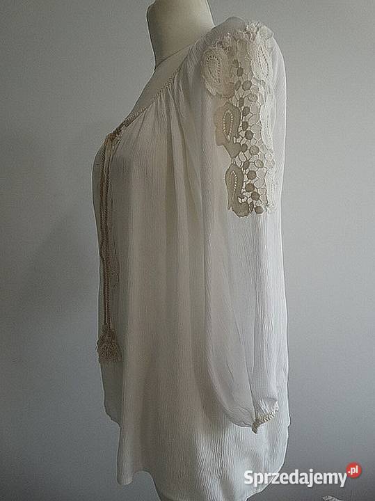 Bluzka Kremowa Zdobiona Koronką w stylu Boho podlaskie