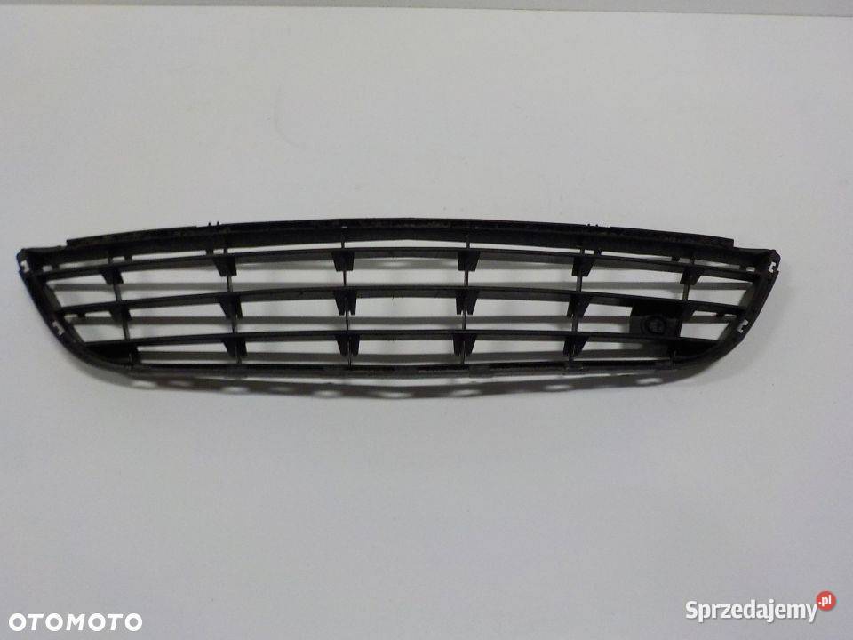 KRATKA ZDERZAKA PRZÓD OPEL CORSA D 5D 13179942 osobowe Nowy Tomyśl