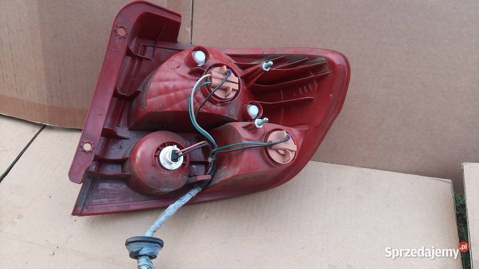 lampa tylna prawa 924021CXXX lewa 924011CXXX osobowe Motoryzacja Dębno sprzedam