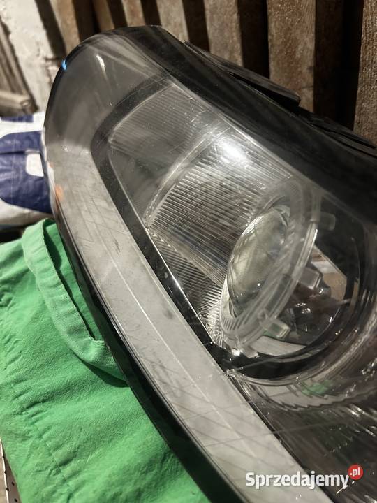 Lampa VOLVO V50S40 LIFT lewa przód soczewka Rok produkcji 2008 Lampy przednie Poznań sprzedam