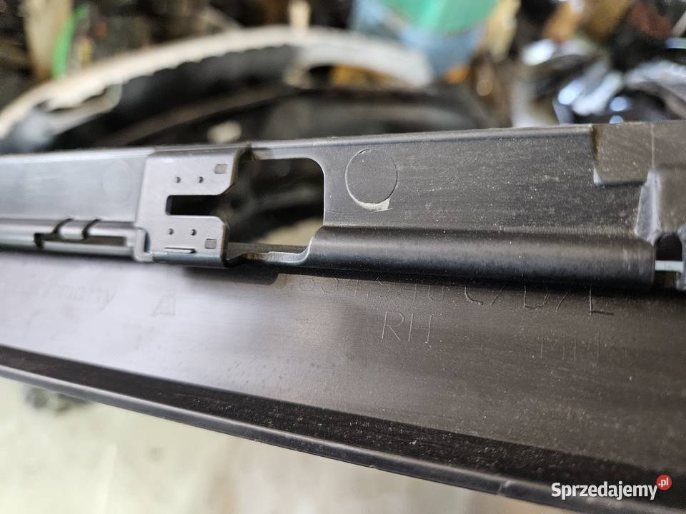 VW PASSAT B8 3G0 LISTWA DRZWI PRAWY PRZÓD PRAWA