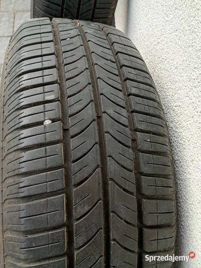 Opony 15 4sztuki Samochodowe