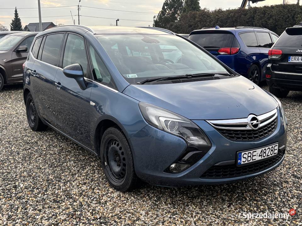 Opel Zafira Paniówki