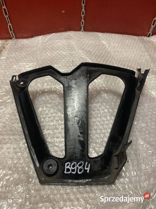 Suzuki GSXR 600 owiewka panel środkowy B984