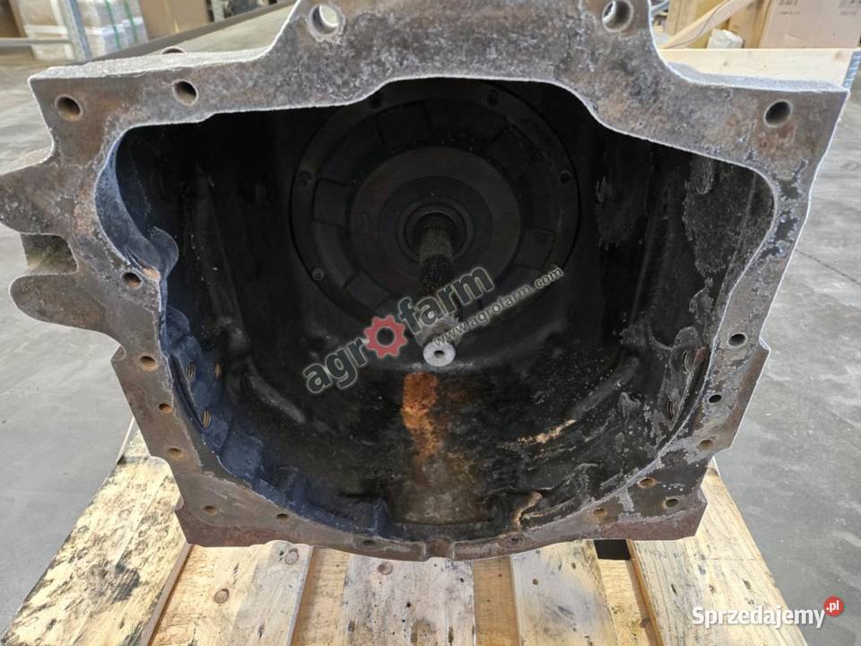 Skrzynia biegów Massey Ferguson 5609 Byków