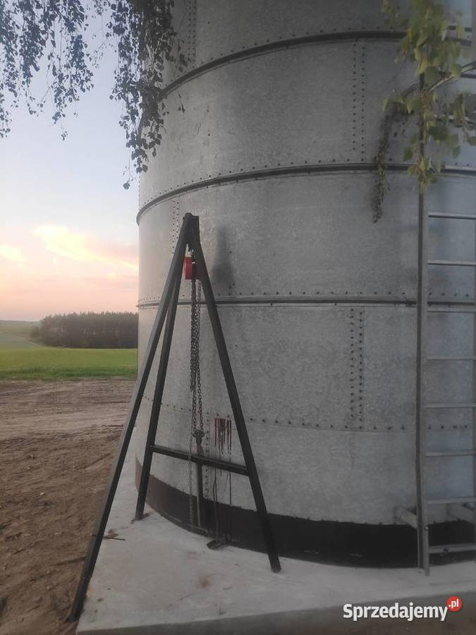 Stojaki do montażudemontażu silosów BIN Kamień Krajeński