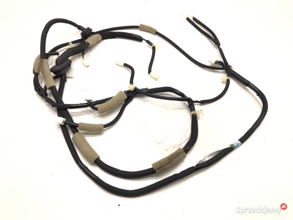 WIĄZKA KLAPY HONDA JAZZ IV 32109TARG110 13 102 sprzedam