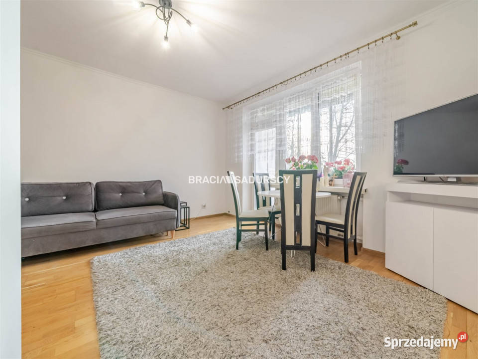 Mieszkanie Kraków 373m2 1 pokój blok Sprzedaż