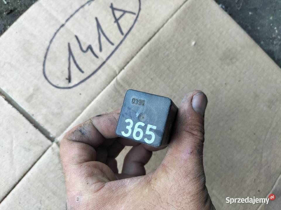 PRZEKAŹNIK AUDI VW 365 8D0959257 osobowe Kamień-Kolonia