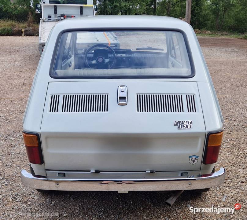 Fiat 126 1975 r sprawny bez korozji biały Łódź