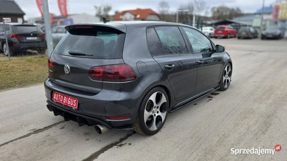 Volkswagen Golf navi GTi climatronic automat 210 Golf