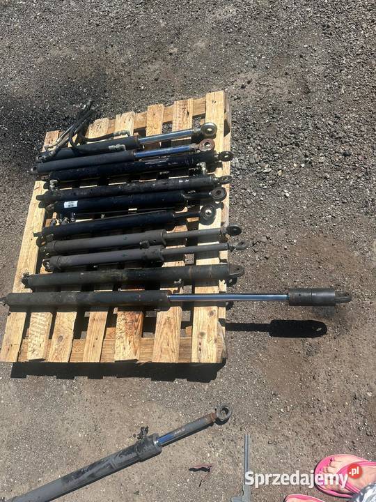 Siłowniki dwustronnego działania Antonie