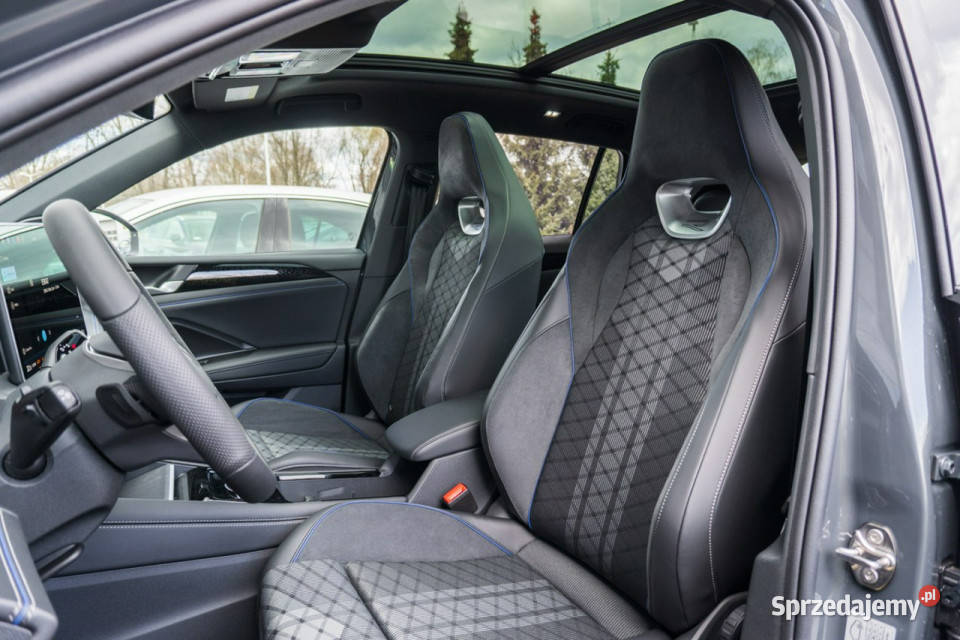 Volkswagen Tiguan RLine Plus 15 eHybrid 177 DSG światła przeciwmgielne Tiguan Łódź