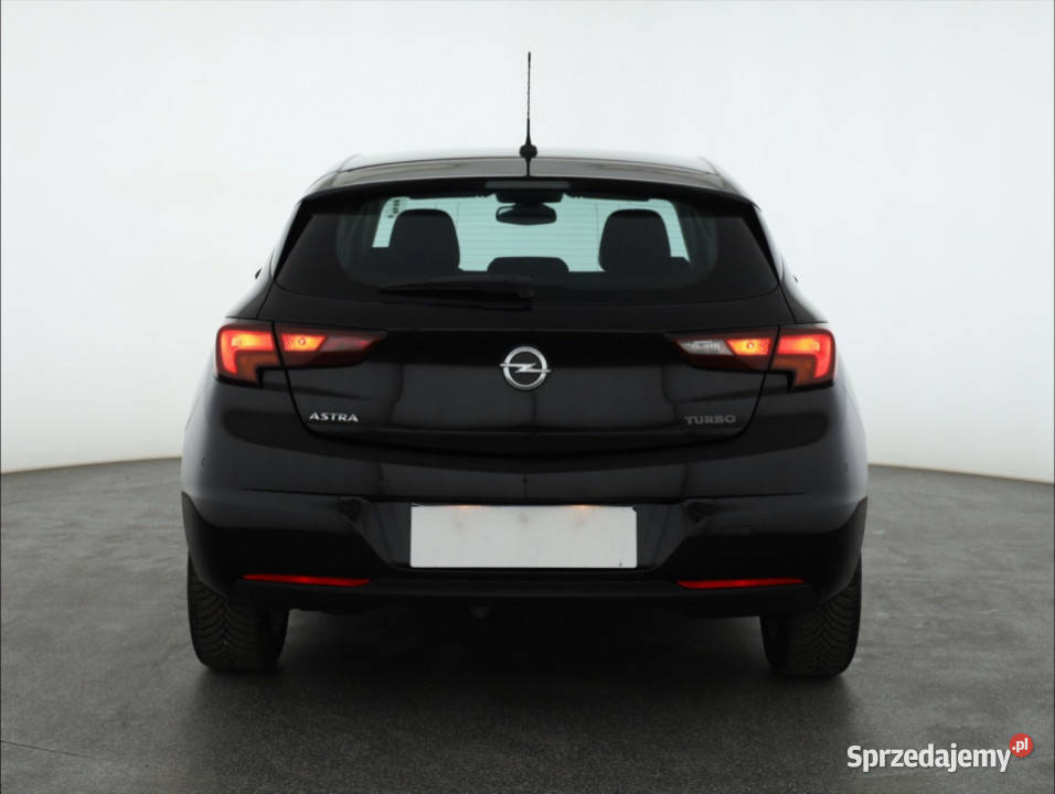 Opel Astra 14 T Piaseczno