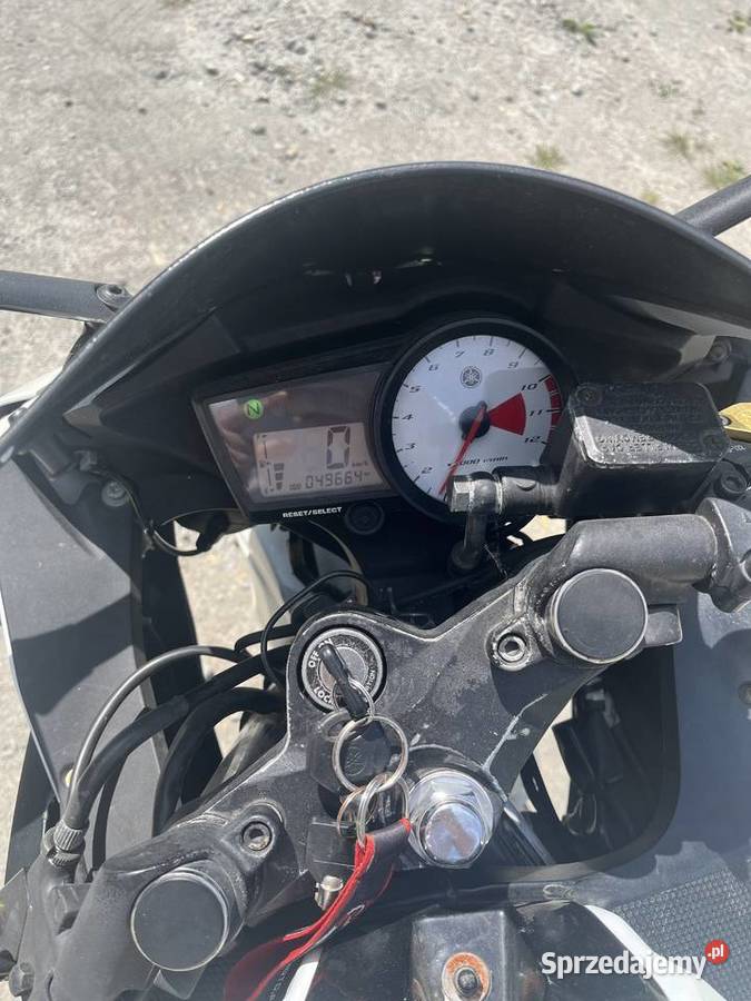 Yamaha yzf r125
