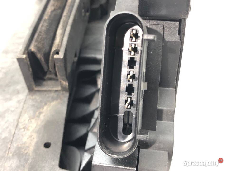 ZAMEK DRZWI PRAWY PRZÓD FORD C II Minivan 1019