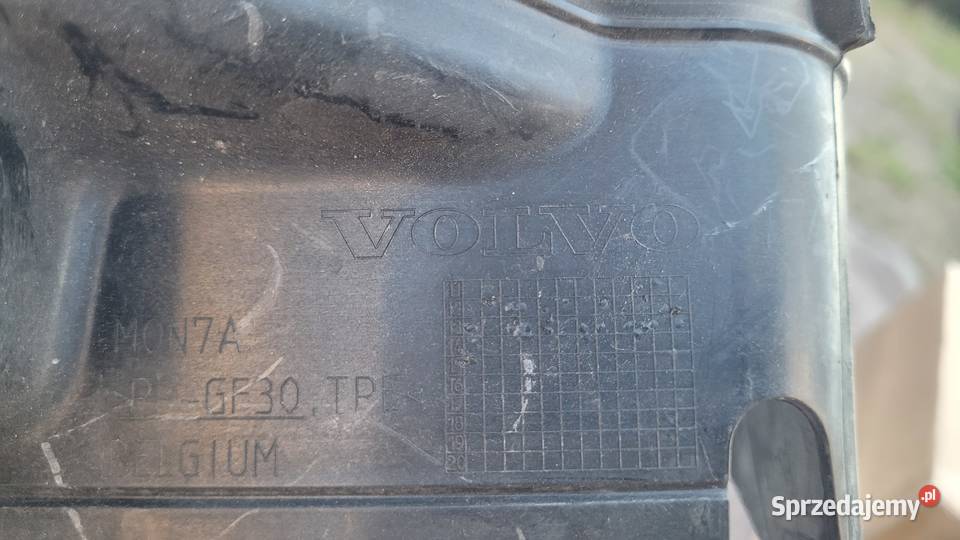 VOLVO V40 II KIEROWNICA WLOT POWIETRZA 2267 Ruda Śląska