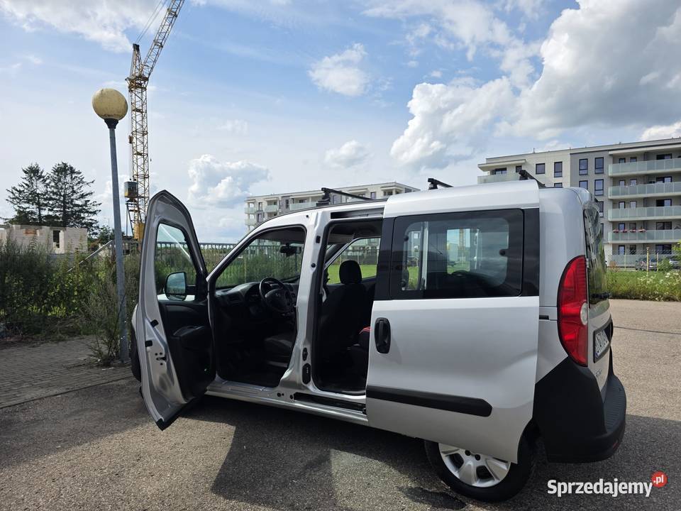 Opel Combo D Van Polski Salon Rok produkcji 2016 Ełk
