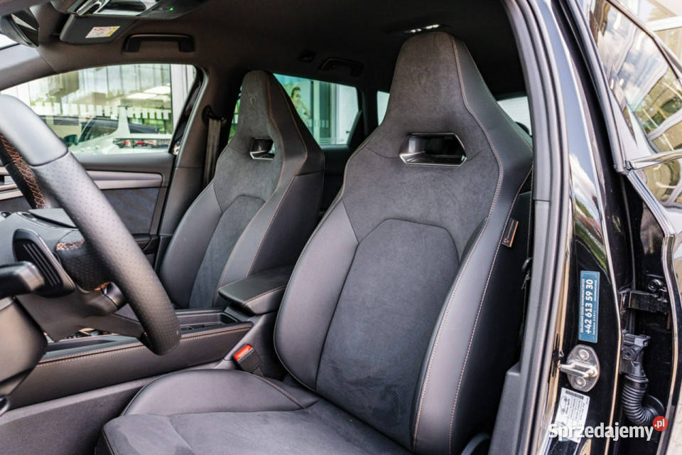 Cupra Leon Sportstourer 15 eTSI 150 DSG Dostępny czarny Łódź