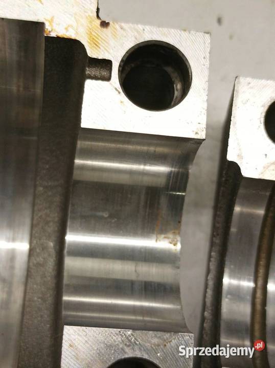 GŁOWICA KOMPLETNA 7S7G6090CB Ford Focus Mk2