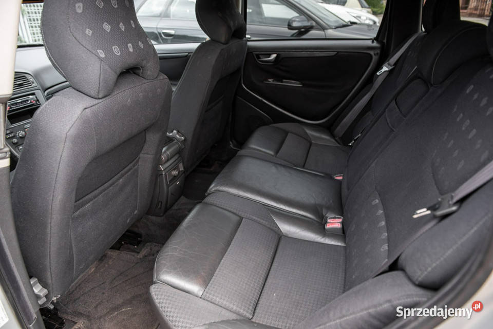 Volvo V70 24i 140 Super Stan Opłacony II centralny zamek Zwoleń