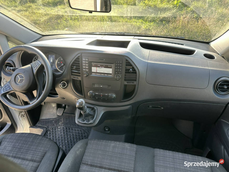 Mercedes Vito 9 osobowy klimatyzacja nawigacja wielofunkcyjna kierownica Wejherowo