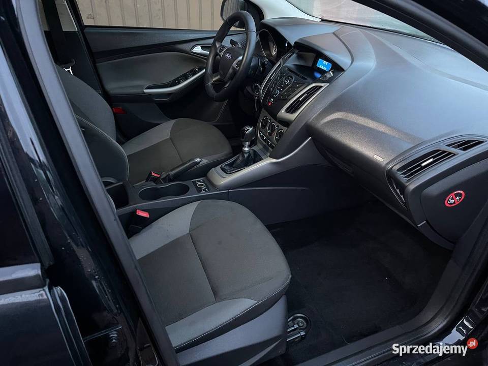 Ford focus ecoboost 16 benzyna 150 koni