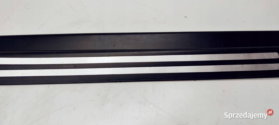 LISTWA PROGOWA PRAWA AUDI A4 B6 CABRIO 8H0853492 osobowe śląskie Przystajń