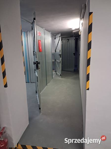 Skrytki Boksy Self StorageWolne pow Magazyn Wynajem pomorskie Rumia