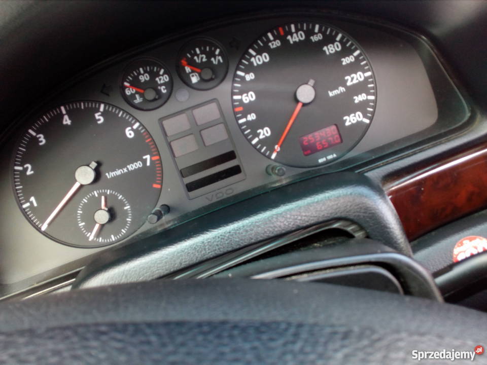 Audi a4 b5 26 v6 150 quattro 2600cm3 Olsztyn