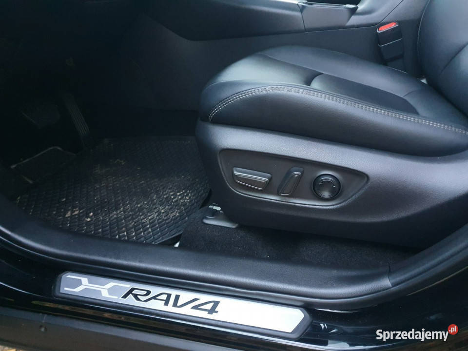 Toyota RAV4 sprzedam NOWĄ TOYOTE RAV 4 25 Motoryzacja Lublin