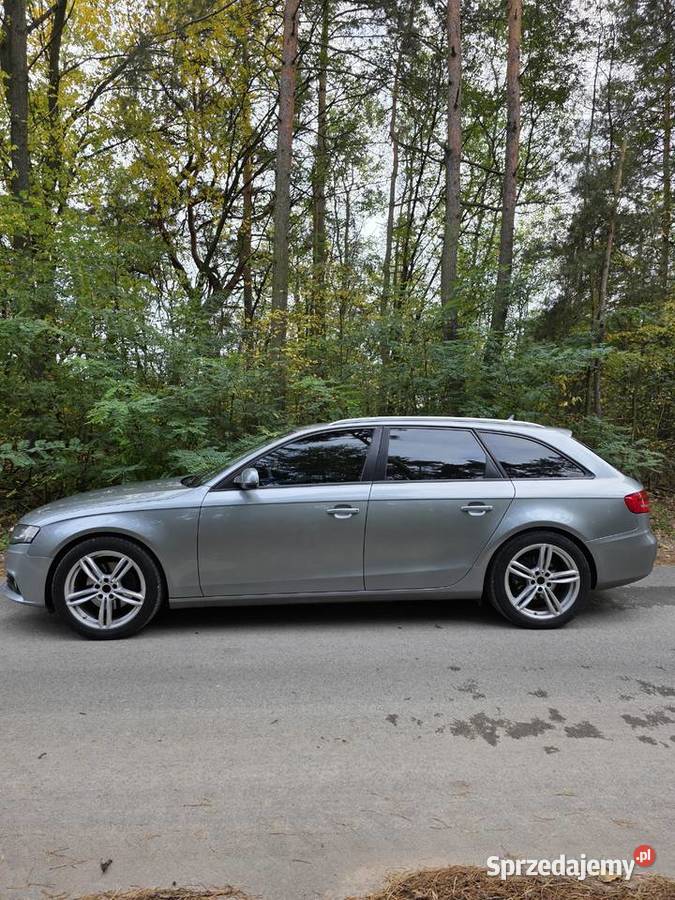 Audi a4 b8 20 TDI 2011r Radom sprzedam