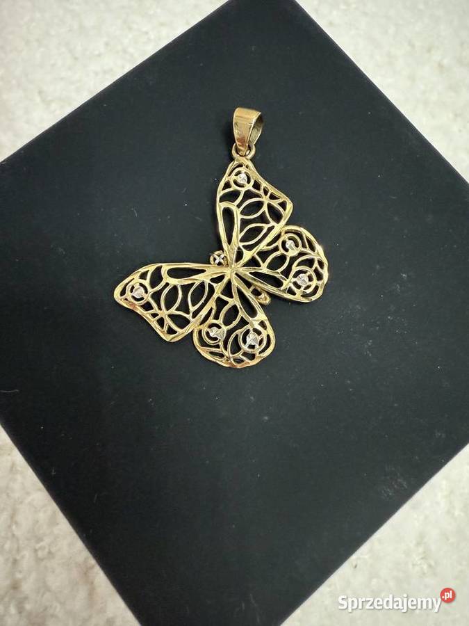 Zawieszka złota motyl złoto warmińsko-mazurskie Bażyny