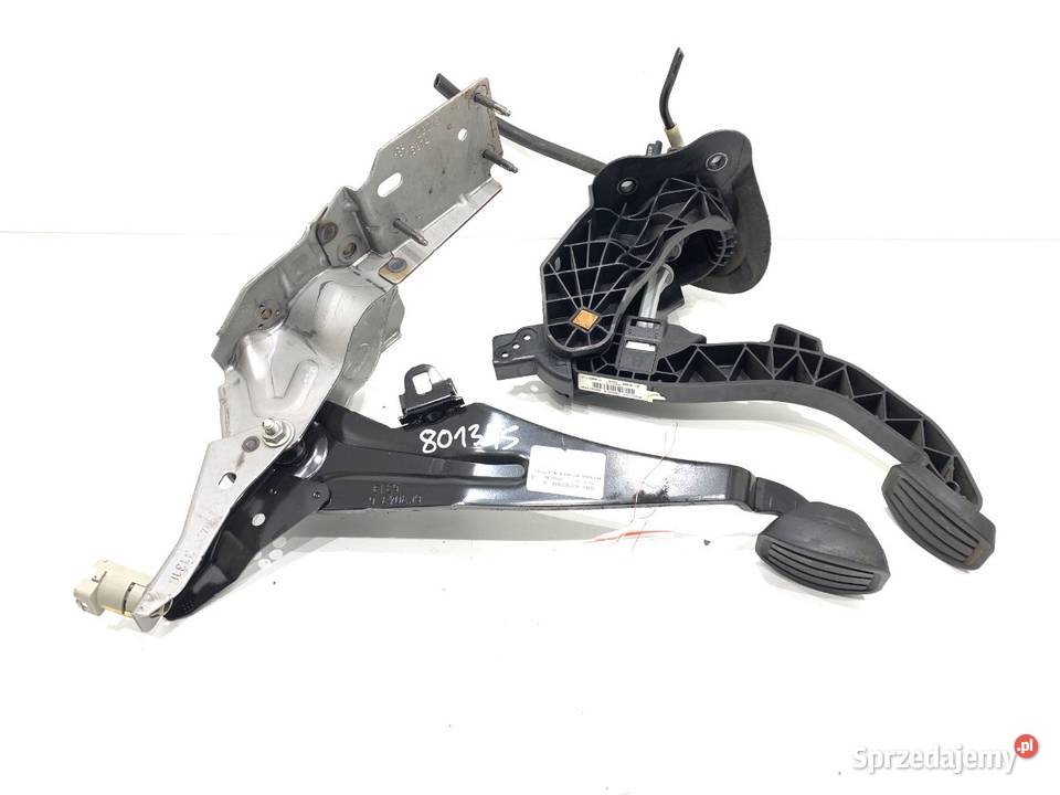 PEDAŁY PEUGEOT 308 II 1321 9676728880 12 131 sprzedam