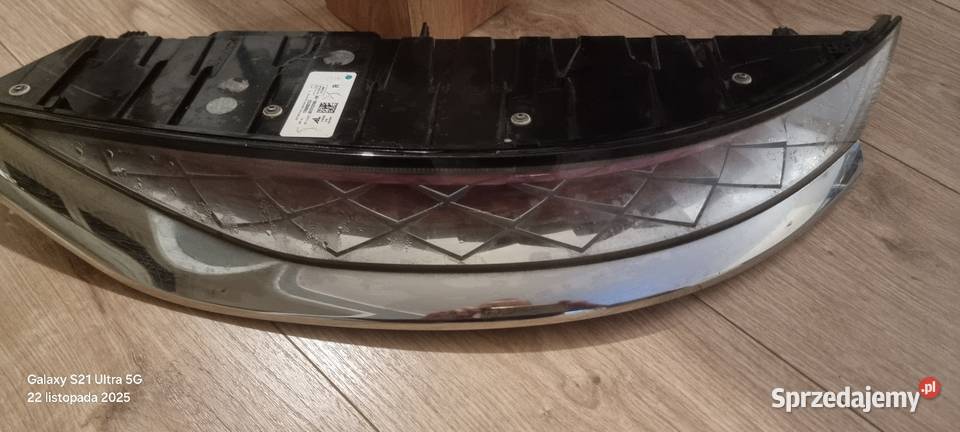 Lampa tył prawa ds7 sprzedam