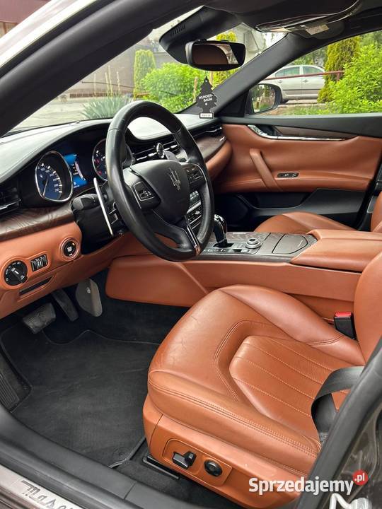 Maserati Quattroporte