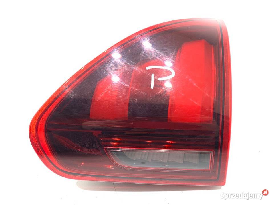 LAMPA TYŁ PRAWA WEWNĘTRZNA PEUGEOT 2008 I sprzedam