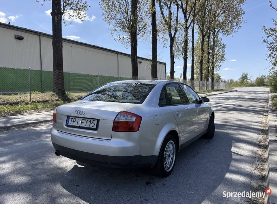 Audi A4 16 102 2001 Rok produkcji 2001 A4 Pińczów sprzedam