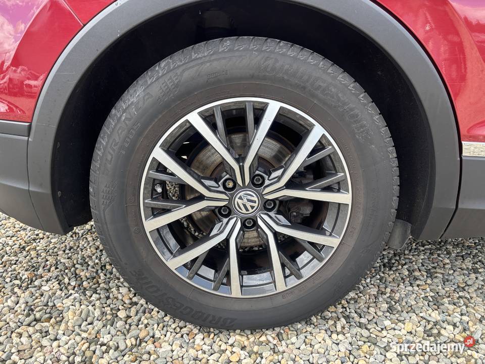 Volkswagen Tiguan GWARANCJA relingi dachowe Paniówki