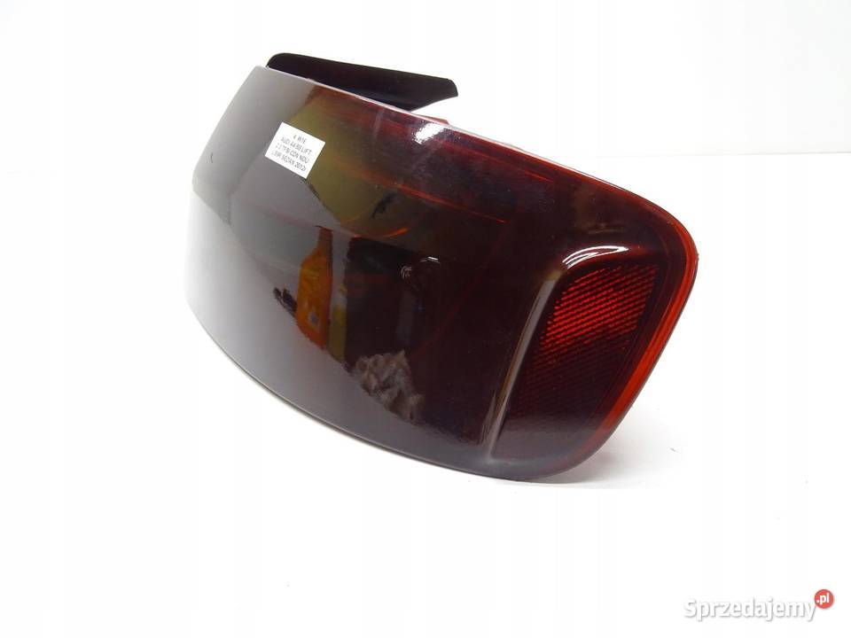 LAMPA PRAWA TYLNA PRAWY TYŁ AUDI A4 B8 LIFT Lampy przednie