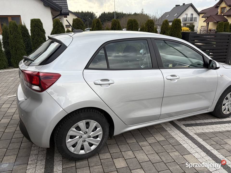 Kia Rio 12m Kąty